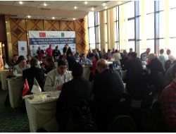 Otomotivcilerden Cezayir Çıkarması