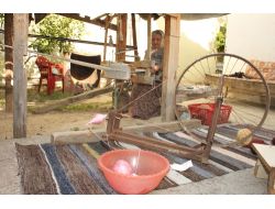 Çulfalıkta Kilim Dokuma Sanatı Tarih Oluyor