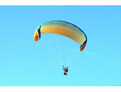 Adana'da Şehit Ve Gazi Çocukları Yamaç Paraşütüyle Uçacak