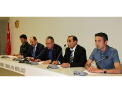 Mimar, Mühendis Ve Avukatlar Gezi Parkı İçin Meydana İniyor