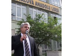 Öğretmen Ve Öğrenciler, Gangnam Style Müziğiyle Veda Klibi Çekti