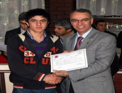 "takı Tasarımcılığı Kursu"nu Tamamlayanlara Sertifikaları Verildi
