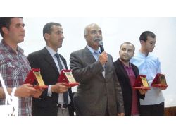 Okuma Salonu Öğrencileri Duygulandırdı