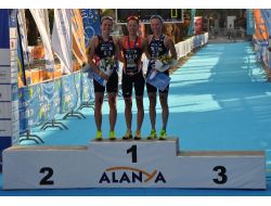 Triatlon'da İngiliz Brown İle Hollandalı Klamer Avrupa Şampiyonu Oldu
