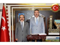 Diyarbakır Valisi Kıraç, Adana Valisi Coş'u Ziyaret Etti
