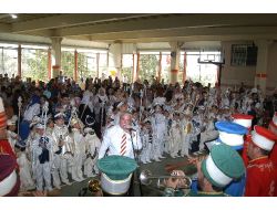 Hürsesli Bayanlar, 110 Çocuğu Sünnet Ettirdi