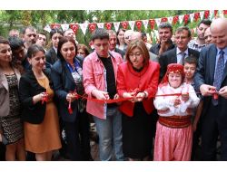 Otizmli Çocuklara Özel İlk Korumalı İşyeri Bursa'da Açıldı