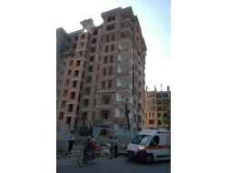 İnşaatta İskele Çöktü: 1 Ölü, 2 Yaralı