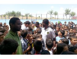 Demirci, Afrikalı Öğrencileri Bağrına Bastı