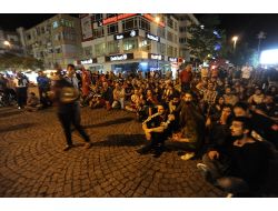 Çanakkale Valisi Eylemcileri İkna Etti