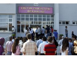 ANNELERİN LYS HEYECANI