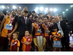 Ergin Ataman, 5 Sezonda 3 Farklı Takımı Şampiyon Yaparak Tarihe Geçti