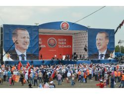 Ak Parti'nin Mitingine Yoğun İlgi