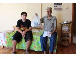 Kıbrıs'taki Evlerine Dönemeyen Aile Türkiye'de Sefalet İçinde Yaşıyor