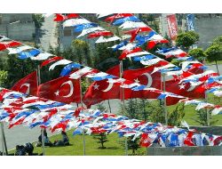 İstanbullular Türkçe Şölenine Akın Akın Gelmeye Devam Ediyor