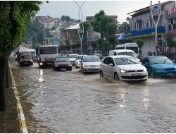Sakarya'da Dolu Ve Sağanak Yağış