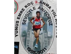 Babalar Günü'nde Ölen Oğlu İçin Koşu Düzenledi