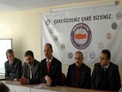 "eğitim Sistemi Nitelikli İnsan Yetiştirmeye Değil, Sınavlara Öğrenci Hazırlamaya Dönük"