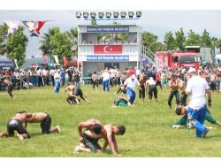 Sekapark’ta Başpehlivan Ahmet Kavakçı