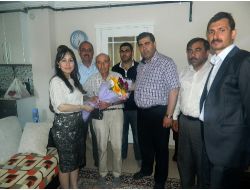 İki Oğlunu Şehit Veren Baba Yılın Babası Seçildi