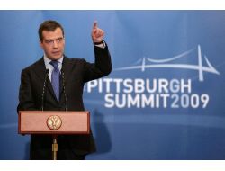 Abd Ve İngiliz İstihbaratının Medvedev’i Dinlediği İddia Edildi