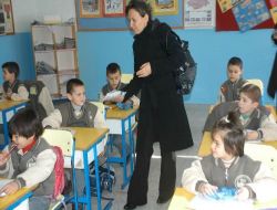 Sungurbey Koleji Öğrencileri, Kardeş Okul Öğrencilerini Sevindirdi