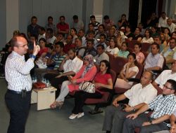 Denizli Belediyesi'nden Personeline ‘kentli Davranış Kentliye Davranış’ Semineri