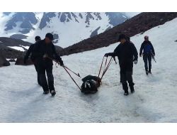 Erciyes’teki Yaralı Kadın Dağcıyı Jak Timi Kurtardı