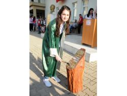 Orhangazi Çpl'de Mezuniyet Coşkusu