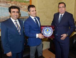 Özcan'a Bakan Kılıç'tan Ziyaret