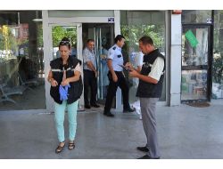 Ptt Şubesi'ni Soyan Silahlı Şahıs Ticari Taksiyle Kaçtı