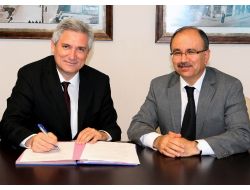 'Engelsiz Gülüşlerle Engellilere Bir Umut' Projesinin Protokolü İmzalandı