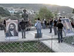 Tunceli'de Duran Adam Eylemi