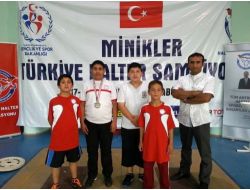 Mamaklı Halterciler Milli Takım'da..