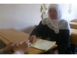 94 Yaşında Kur'an-ı Kerim Okumayı Öğrendi