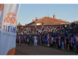 Hitit Üniversitesi'nde Mezuniyet Coşkusu