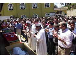 Trafik Kazasında Hayatlarını Kaybeden Turan Ailesi Toprağa Verildi