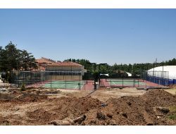 Kırşehirliler Tenis Kortlarına Kavuşuyor