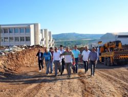 Vali Güner, Üniversite Yerleşkesini Gezdi