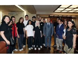 Goalball Oyuncuları Başkan Yaşar’a Teşekkür Etti