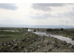 Drenaj Kanalları Sultansazlığı’nda Kuraklık Tehlikesi Oluşturuyor