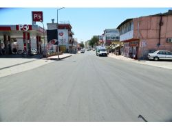 Mücahitler Caddesi Asfaltlandı