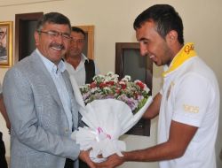 Niğde Belediyespor Taraftarlarından Başkan Akdoğan’a Teşekkür