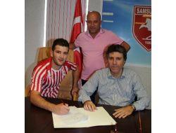 Samsunspor'da İlk İmzayı Cemil Attı