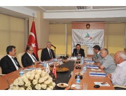 Zeka Yönetim Kurulu Toplantısı Uşak’ta Gerçekleşti