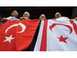 Kıbrıslı Gaziler Silah Arkadaşlarıyla 39 Yıl Sonra Buluştu