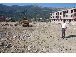 Gemlik’te Yeni Pazar Yeri İçin Çalışmalar Sürüyor