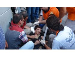 Başına Taş Düşen Simitçi Yaşam Mücadelesi Veriyor (Özel)