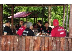 U20 Milliler, Maçka'da Moral Depoladı