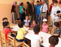 Malhotra: Türkiye'nin Suriyeli Mülteciler İçin Yaptıkları Yüz Ağartıcı